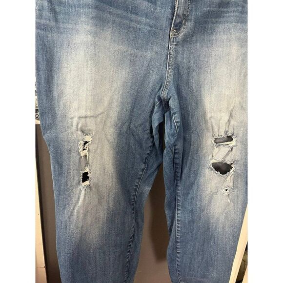Torrid size 24 regular girlfriend distressed jeans - Picture 3 of 7